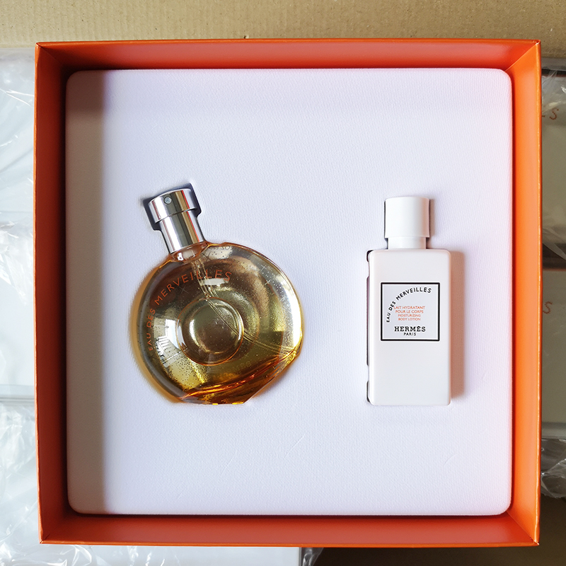 Hermes Parfums Eau Des merveillies EDT 50ml +Moisturizing Body lotion 40ml